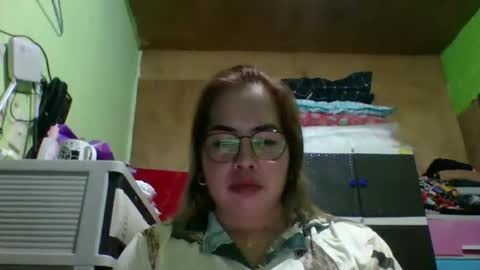 Lovewella online show from May 4, 2026, 9:49 am