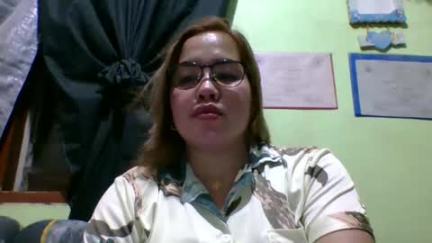 Lovewella online show from May 7, 2026, 2:44 pm