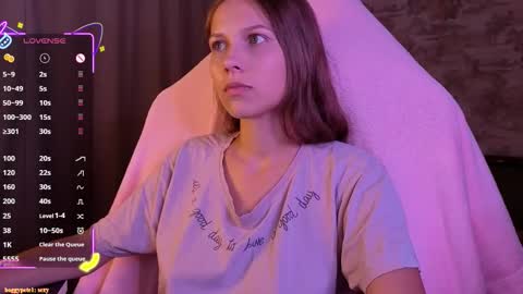 Emma online show from September 22, 2025, 4:09 pm