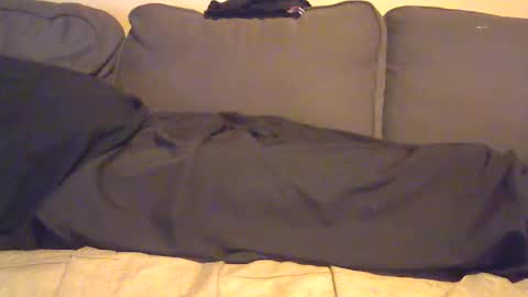 smallandshy1980 online show from January 17, 2026, 7:39 pm