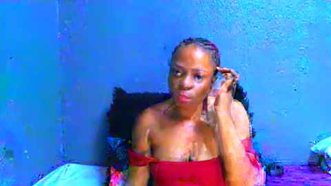Snapshot of smallboobsxx chatting on June 29, 2026, 10:15 am smallboobsxx online show from June 29, 2026, 10:15 am