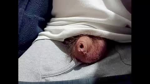 Snapshot of smallhairyuncut chatting on January 8, 2025, 2:46 pm Small Hairy Uncut online show from January 8, 2025, 2:46 pm