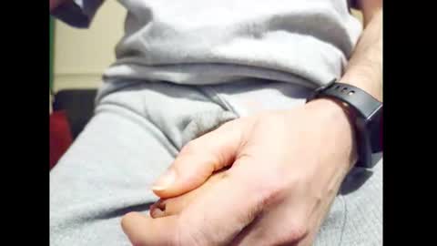 Small Hairy Uncut online show from December 22, 2025, 5:10 pm