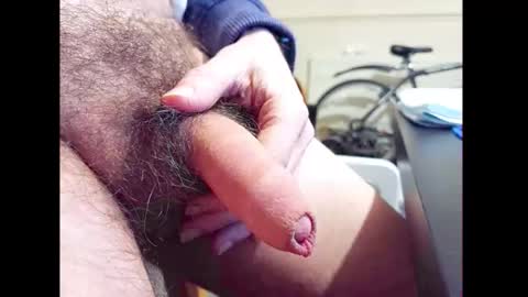 Small Hairy Uncut online show from April 14, 2026, 2:23 pm