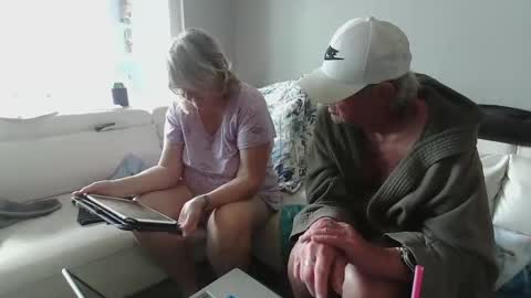 Daddy online show from February 14, 2025, 4:31 pm