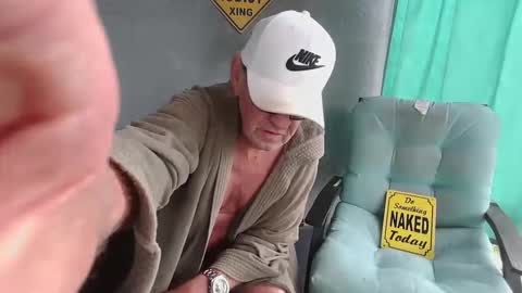 Daddy online show from February 24, 2025, 4:26 pm