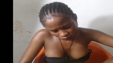 Snapshot of smallsluty chatting on June 24, 2026, 9:25 pm smallsluty online show from June 24, 2026, 9:25 pm