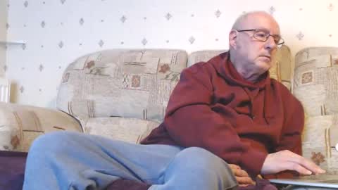 Steve online show from December 2, 2024, 8:22 pm