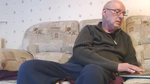 Steve online show from December 17, 2024, 9:16 pm