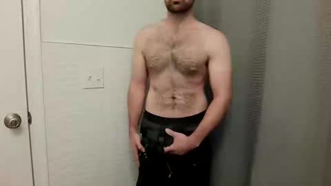 smallthrob online show from June 5, 2026, 6:46 pm