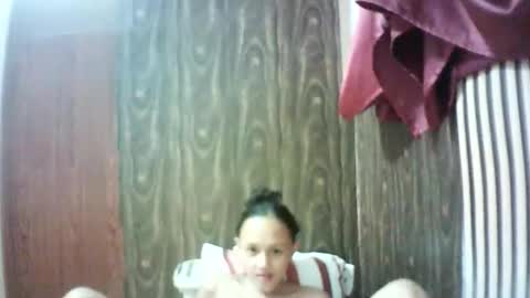 smalltitsbabe18 online show from November 15, 2025, 2:42 am