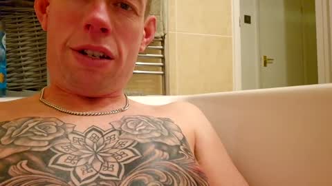 smallville456 online show from February 12, 2025, 8:40 pm