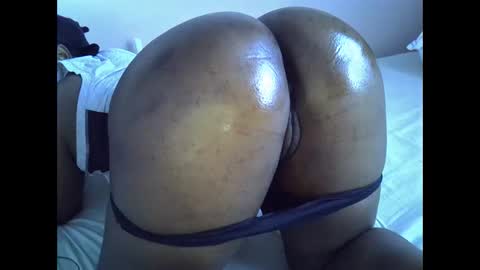 smart_lilly online show from November 29, 2025, 4:59 am