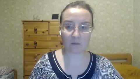 smart_rose online show from December 29, 2024, 7:22 pm