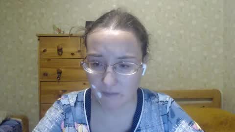 smart_rose online show from January 3, 2025, 10:08 pm