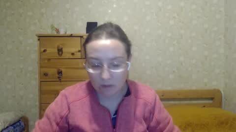 smart_rose online show from January 5, 2025, 3:23 pm