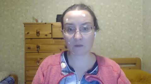 smart_rose online show from January 6, 2025, 8:39 pm