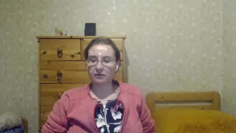 smart_rose online show from January 7, 2025, 11:24 pm