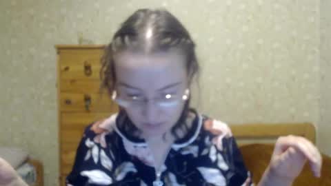 smart_rose online show from January 19, 2025, 9:02 pm