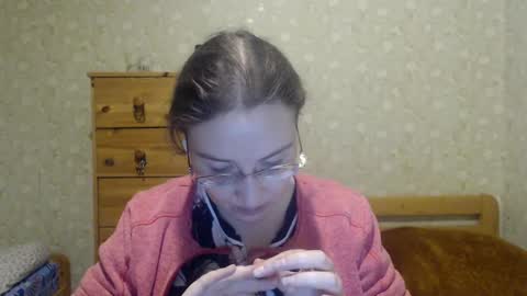 smart_rose online show from January 22, 2025, 5:59 pm