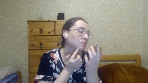 smart_rose online show from January 25, 2025, 4:57 pm
