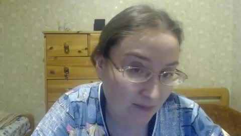 smart_rose online show from February 1, 2025, 10:02 pm