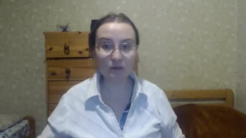 smart_rose online show from February 4, 2025, 5:45 pm