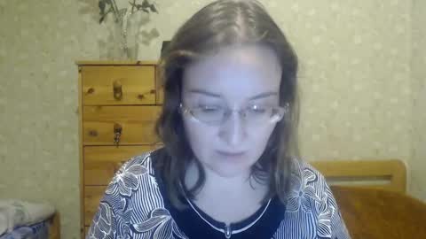 smart_rose online show from February 7, 2025, 1:04 am