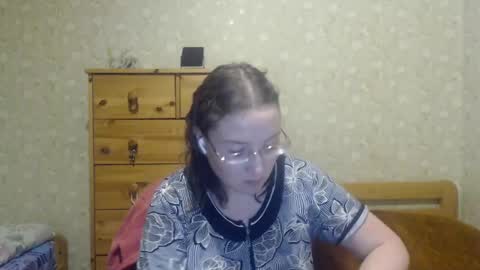 smart_rose online show from February 8, 2025, 11:13 pm