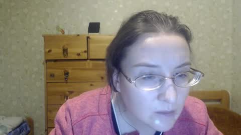 smart_rose online show from February 10, 2025, 6:35 pm