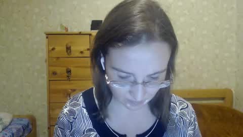 smart_rose online show from February 12, 2025, 1:19 am