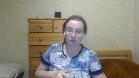 smart_rose online show from March 8, 2025, 7:53 pm