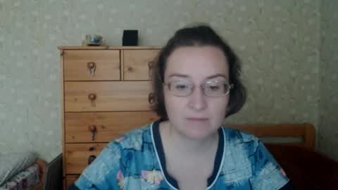 smart_rose online show from September 21, 2025, 10:06 am