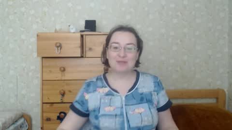 smart_rose online show from February 22, 2026, 1:31 pm