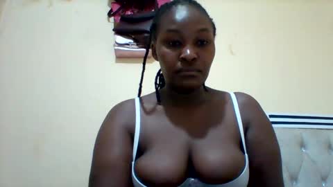 Snapshot of smartqueen1 chatting on February 2, 2025, 2:48 am Katerina online show from February 2, 2025, 2:48 am