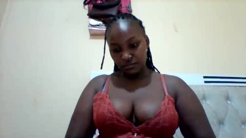 Snapshot of smartqueen1 chatting on February 6, 2025, 3:06 am Katerina online show from February 6, 2025, 3:06 am