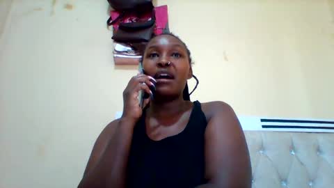 Snapshot of smartqueen1 chatting on February 22, 2025, 5:23 am Katerina online show from February 22, 2025, 5:23 am