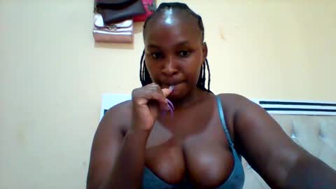 Snapshot of smartqueen1 chatting on March 7, 2025, 4:57 am Katerina online show from March 7, 2025, 4:57 am