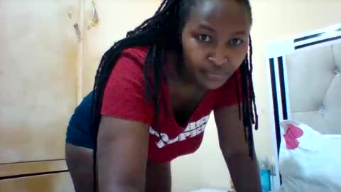 Snapshot of smartqueen1 chatting on September 9, 2025, 2:33 am Katerina online show from September 9, 2025, 2:33 am