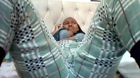 Snapshot of smartqueen1 chatting on September 22, 2025, 1:46 pm Katerina online show from September 22, 2025, 1:46 pm