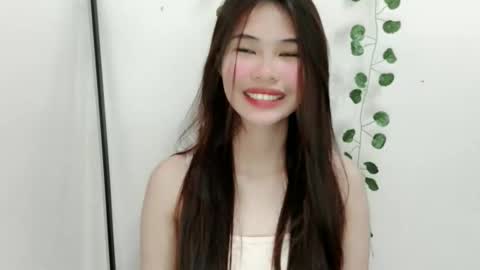 Snapshot of smellon_shake chatting on October 1, 2025, 6:19 am Julia online show from October 1, 2025, 6:19 am