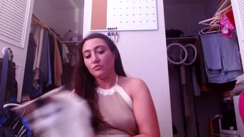 Snapshot of smexy_bun chatting on January 7, 2025, 12:03 am Smexy online show from January 7, 2025, 12:03 am