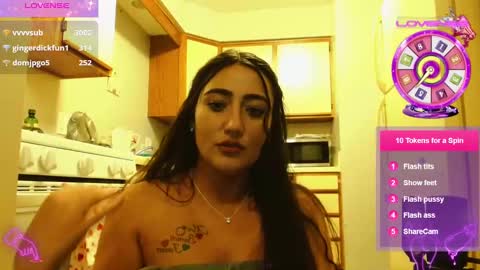 Snapshot of smexy_bun chatting on February 16, 2025, 11:16 pm Smexy online show from February 16, 2025, 11:16 pm