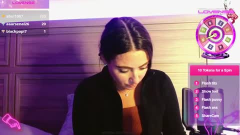 Snapshot of smexy_bun chatting on February 19, 2025, 12:35 am Smexy online show from February 19, 2025, 12:35 am