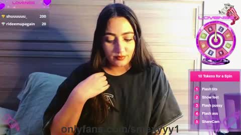 Snapshot of smexy_bun chatting on February 25, 2025, 12:03 am Smexy online show from February 25, 2025, 12:03 am