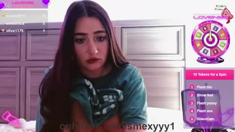 Snapshot of smexy_bun chatting on February 27, 2025, 12:32 am Smexy online show from February 27, 2025, 12:32 am