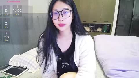 Snapshot of smileflowery chatting on February 24, 2025, 4:26 pm winni online show from February 24, 2025, 4:26 pm