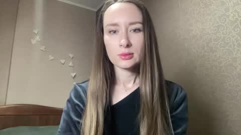 smilequeen_ online show from October 2, 2025, 5:31 pm