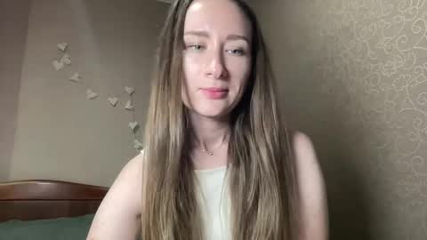 smilequeen_ online show from October 10, 2025, 7:13 pm