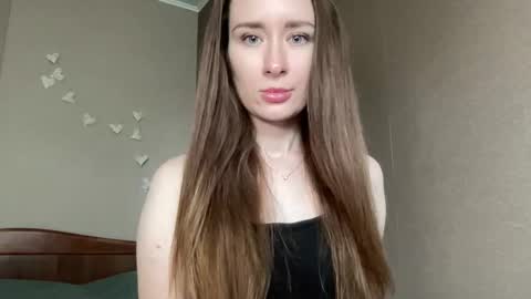 smilequeen_ online show from October 26, 2025, 11:05 am